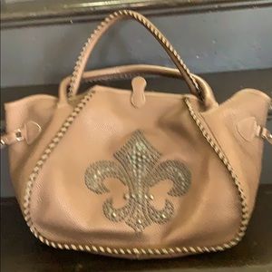 A excellent cond Tylie Malibu bag
